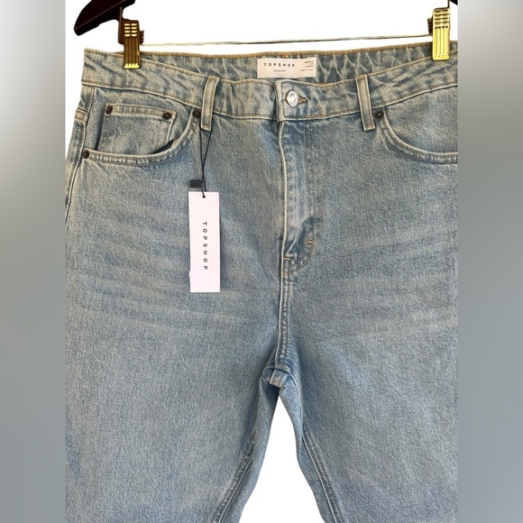 Topshop Light Wash Straight Cut off Bottom Denim Jeans Size 12 Waist 34 NWT - Picture 4 of 6